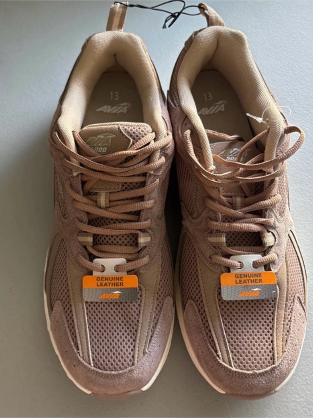Men’s Avia sz 13 tan leather shoes sneakers